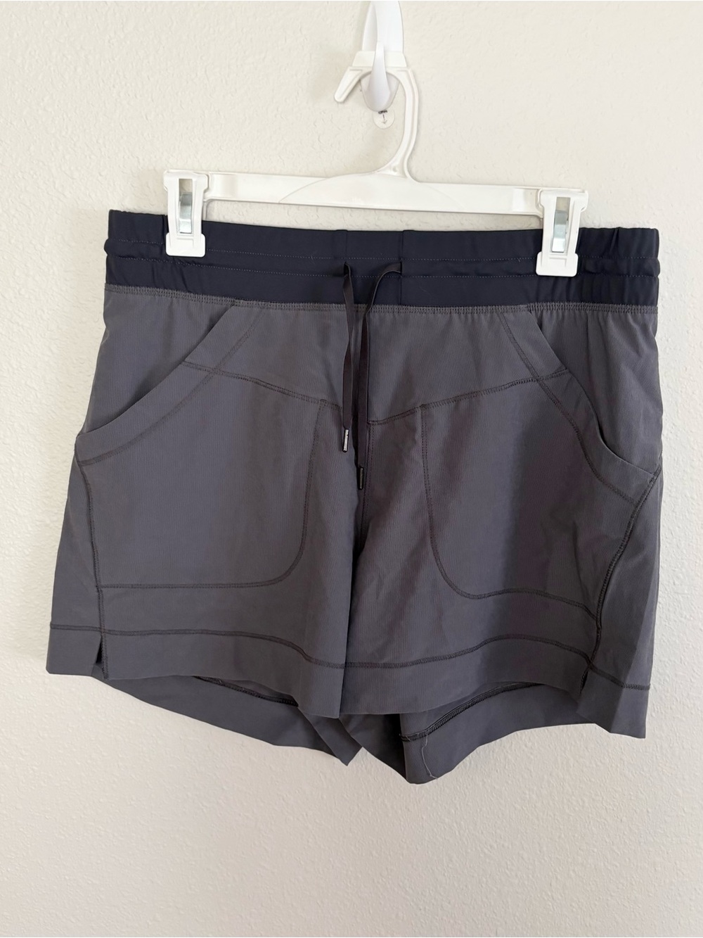 Goal Five Shorts Womens Triple V Athletic Workout Fitness Casual Size M